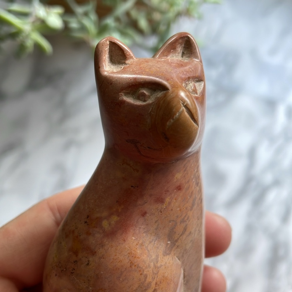 Vintage soapstone "grump cat" figurine